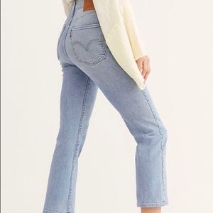 LEVI’S 517 cropped kick flare jeans